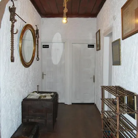 Hotel Lamen *
