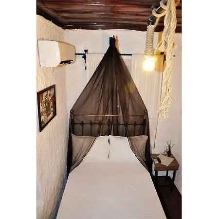 Hotel Lamen *