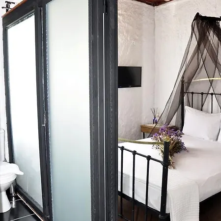 Lamen Hotel